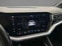 Volkswagen Touareg Elegance 3.0 TSI eHybrid 381pk Tiptronic Trekhaak, Luchtvering, Lederen bekleding, Panoramadak, Adaptive cruise control, Head up display, LED matrix koplampen