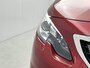 Peugeot 2008 1.2 130pk Blue Lion | Trekhaak | Panoramadak | Navigatie | Parkeersensoren | Cruise control | Airco | Lichtmetalen velgen | DAB | Bluetooth |