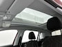Peugeot 2008 1.2 130pk Blue Lion | Trekhaak | Panoramadak | Navigatie | Parkeersensoren | Cruise control | Airco | Lichtmetalen velgen | DAB | Bluetooth |
