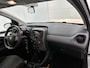 Peugeot 108 Active 1.0 e-VTi 72pk | Lage kilometerstand | Airco | Elektrische ramen | Centrale portiervergrendeling | DAB+ radio | Bluetooth | Radio/MP3 speler met stuurbediening | Zuinig en voordelig autorijden! |