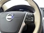 Volvo V60 T3 180pk Momentum / Polestar / Stoeverwarming / Leder / Trekhaak / Navi / Cruise Control / Airco / Bluetooth /