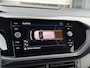 Volkswagen T-Cross 1.0 TSI Style | Virtual Cockpit | Afneembare Trekhaak | Stoelverwarming | Cruise control adaptief | Climate Control | Dodehoek Detectie | Dealer onderhouden |