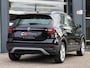 Volkswagen T-Cross 1.0 TSI Style | Virtual Cockpit | Afneembare Trekhaak | Stoelverwarming | Cruise control adaptief | Climate Control | Dodehoek Detectie | Dealer onderhouden |