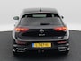 Volkswagen Golf 1.5 eTSi 150 Pk Automaat R-Line Business | Stoel/Stuur verwarming | Trekhaak | Camera | Adaptive Cruise | CarPlay | 18 Inch | 98.119 Km !!