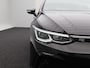 Volkswagen Golf 1.5 eTSi 150 Pk Automaat R-Line Business | Stoel/Stuur verwarming | Trekhaak | Camera | Adaptive Cruise | CarPlay | 18 Inch | 98.119 Km !!