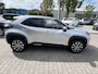 Toyota Yaris Cross 1.5 Hybrid 115 DYNAMIC STOEL/STUURVERW KEYLESS 17'' LM-VELGEN CLIMA NAVI CAMERA APPLE/ANDROID AD-CRUISE PRIVACY GLASS