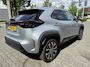 Toyota Yaris Cross 1.5 Hybrid 115 DYNAMIC STOEL/STUURVERW KEYLESS 17'' LM-VELGEN CLIMA NAVI CAMERA APPLE/ANDROID AD-CRUISE PRIVACY GLASS