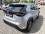Toyota Yaris Cross 1.5 Hybrid 115 DYNAMIC STOEL/STUURVERW KEYLESS 17'' LM-VELGEN CLIMA NAVI CAMERA APPLE/ANDROID AD-CRUISE PRIVACY GLASS