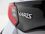 Toyota Yaris 1.5 Hybrid Executive + | BTW voertuig | Dealer onderhouden | Panoramadak | JBL | Head-Up Display | Dodehoek detectie | Parkeersensoren voor+achter | Climate Control | Draadloze telefoonlader | Achteruitrijcamera |