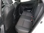Toyota Yaris 1.5 Hybrid Executive + | BTW voertuig | Dealer onderhouden | Panoramadak | JBL | Head-Up Display | Dodehoek detectie | Parkeersensoren voor+achter | Climate Control | Draadloze telefoonlader | Achteruitrijcamera |
