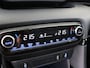 Toyota Yaris 1.5 Hybrid Executive + | BTW voertuig | Dealer onderhouden | Panoramadak | JBL | Head-Up Display | Dodehoek detectie | Parkeersensoren voor+achter | Climate Control | Draadloze telefoonlader | Achteruitrijcamera |
