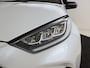 Toyota Yaris 1.5 Hybrid Executive + | BTW voertuig | Dealer onderhouden | Panoramadak | JBL | Head-Up Display | Dodehoek detectie | Parkeersensoren voor+achter | Climate Control | Draadloze telefoonlader | Achteruitrijcamera |
