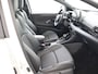 Toyota Yaris 1.5 Hybrid Executive + | BTW voertuig | Dealer onderhouden | Panoramadak | JBL | Head-Up Display | Dodehoek detectie | Parkeersensoren voor+achter | Climate Control | Draadloze telefoonlader | Achteruitrijcamera |