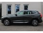 Volvo XC60 2.0 T6 Plug-in hybrid AWD Inscription Exclusive | Standkachel | Adaptieve cruise control | Apple Carplay/Android Auto | Autonomous emergency braking | Electronic climate control | Elektrisch glazen panorama-dak | Lederen bekleding | 19" lichtmetalen velgen | Voorstoelen verwarmd |
