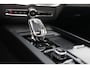Volvo XC60 2.0 T6 Plug-in hybrid AWD Inscription Exclusive | Standkachel | Adaptieve cruise control | Apple Carplay/Android Auto | Autonomous emergency braking | Electronic climate control | Elektrisch glazen panorama-dak | Lederen bekleding | 19" lichtmetalen velgen | Voorstoelen verwarmd |
