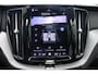 Volvo XC60 2.0 T6 Plug-in hybrid AWD Inscription Exclusive | Standkachel | Adaptieve cruise control | Apple Carplay/Android Auto | Autonomous emergency braking | Electronic climate control | Elektrisch glazen panorama-dak | Lederen bekleding | 19" lichtmetalen velgen | Voorstoelen verwarmd |