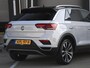 Volkswagen T-Roc Sport 1.5 TSI 150pk Automaat 100% VW ONDERH. | SUZUKA 19''LM | ADAPT. CC | NAVI | DAB