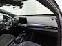 Volkswagen ID.4 Pro Limited Edition 77 kWh 286 PK | UIT VOORRAAD LEVERBAAR | Automaat | Adaptive Cruise Control | Lane Assist | Navigatie | Apple Carplay & Android Auto | Climate Control | Stoelverwarming | Stuurverwarming | Trekhaak |