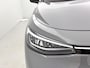 Volkswagen ID.4 Pro Limited Edition 77 kWh 286 PK | UIT VOORRAAD LEVERBAAR | Automaat | Adaptive Cruise Control | Lane Assist | Navigatie | Apple Carplay & Android Auto | Climate Control | Stoelverwarming | Stuurverwarming | Trekhaak |