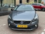 Volvo V40 1.6 T4 Momentum Automaat Cruise Navi NAP-Autopas Trekhaak