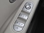 Hyundai Ioniq 5 Connect 73kWh / SOH 100% / Fabrieksgarantie tot 05-2027 / Trekgewicht 1600 kg / CCS snelladen / Warmtepomp / WLTP bereik 481 km bereik stad 686 km / Stuur- Stoel & Achterbank verwarming / Adaptief cruise control /