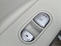 Hyundai Ioniq 5 Connect 73kWh / SOH 100% / Fabrieksgarantie tot 05-2027 / Trekgewicht 1600 kg / CCS snelladen / Warmtepomp / WLTP bereik 481 km bereik stad 686 km / Stuur- Stoel & Achterbank verwarming / Adaptief cruise control /