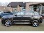 Lynk & Co 01 1.5 MY23! 6.6Kwh LADEN! ZWARTE-HEMEL ROLHOES MY23 360-CAMERA PANO/SCHUIF INFINITY DAB NAVI CARPLAY STOELVERWARMING ELEK.ACHTERKLEP 20"LMV