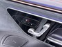 Mercedes-Benz EQE 300 Business Solution AMG 90 kWh | Trekhaak Wegklapbaar | Panorama - Schuifdak | Memory Seats | Adaptive Cruise Control | Klasse 3 Alarm | Keyless Entry | 19" AMG Velgen