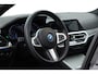 BMW 3-Serie 330e M Sport | Rijklaar! | S/K-Dak | Shadowline | Dig. Cockpit | HUD | Stoelverw. | Dodehoek | Cruise | Camera+PDC | LED | Nav+CarPlay | Alcantara/Leder | Sfeerverl. | Rijmodi | V