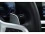 BMW 3-Serie 330e M Sport | Rijklaar! | S/K-Dak | Shadowline | Dig. Cockpit | HUD | Stoelverw. | Dodehoek | Cruise | Camera+PDC | LED | Nav+CarPlay | Alcantara/Leder | Sfeerverl. | Rijmodi | V