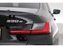 BMW 3-Serie 330e M Sport | Rijklaar! | S/K-Dak | Shadowline | Dig. Cockpit | HUD | Stoelverw. | Dodehoek | Cruise | Camera+PDC | LED | Nav+CarPlay | Alcantara/Leder | Sfeerverl. | Rijmodi | V