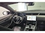 Jaguar F-Pace 2.0 P400e PHEV AWD. R-Dynamic HSE / Panoramadak / Leder-luxe / Pdc.+Camera / Navigatie / Hot-Cold Climate Pack / Surround Sound system / Apk 03-2027