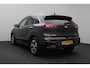 Kia Niro EV e-Niro ExecutiveLine 64 kWh 2019 | Airco | Cruise Control | Navigatie | Carplay | Stoel Verwaming/Verkoeling | Elektrische Memory Stoelen | Achteruitrij Camera | Boekjes | 2 Sleutels