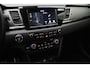 Kia Niro EV e-Niro ExecutiveLine 64 kWh 2019 | SOH Rapport | Airco | Cruise Control | Navigatie | Carplay | Stoel Verwaming/Verkoeling | Elektrische Memory Stoelen | Achteruitrij Camera | Boekjes | 2 Sleutels