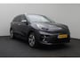 Kia Niro EV e-Niro ExecutiveLine 64 kWh 2019 | Airco | Cruise Control | Navigatie | Carplay | Stoel Verwaming/Verkoeling | Elektrische Memory Stoelen | Achteruitrij Camera | Boekjes | 2 Sleutels