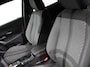 Peugeot e-2008 EV Allure Pack 54 kWh Navigatie Apple Carplay/Android Auto Climate Control Parkeer sensoren Lichtmetalen Velgen