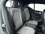 Volvo XC40 B4 Plus Dark | Parkeercamera | Harman Kardon | Stoel- en stuurverwarming | Trekhaak