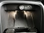 Volvo XC40 B4 Plus Dark | Parkeercamera | Harman Kardon | Stoel- en stuurverwarming | Trekhaak