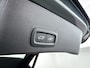 Volvo XC40 B4 Plus Dark | Parkeercamera | Harman Kardon | Stoel- en stuurverwarming | Trekhaak