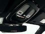 Volvo XC40 B4 Plus Dark | Parkeercamera | Harman Kardon | Stoel- en stuurverwarming | Trekhaak