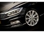 Volkswagen Passat Variant 2.0 BiTDi 4Motion Highline R-Line 240 Pk DSG | Panoramadak | Virtual Cockpit | Ergocomfort | Standkachel | Dynaudio