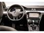 Volkswagen Passat Variant 2.0 BiTDi 4Motion Highline R-Line 240 Pk DSG | Panoramadak | Virtual Cockpit | Ergocomfort | Standkachel | Dynaudio