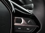 Peugeot e-2008 EV Allure Pack 54 kWh Navigatie Apple Carplay/Android Auto Climate Control Parkeer sensoren Lichtmetalen Velgen