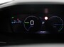 Peugeot e-2008 EV Allure Pack 54 kWh Navigatie Apple Carplay/Android Auto Climate Control Parkeer sensoren Lichtmetalen Velgen