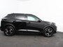 Peugeot e-2008 EV Allure Pack 54 kWh Navigatie Apple Carplay/Android Auto Climate Control Parkeer sensoren Lichtmetalen Velgen