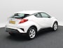 Toyota C-HR / C-HR+ 1.8 Hybrid Active 122 Pk | Stoelverwarming | Adaptive Cruise | Camera | Trekhaak | Navigatie | 17 Inch | 133.501 Km !!