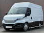 IVECO Daily 35S14 140PK Hi-Matic L2H2 / 3500KG Trekhaak / Euro6