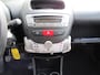 Peugeot 107 1.0 68PK 5Drs Airco Access Accent