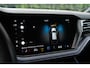 Volkswagen Touareg 3.0 TSI eHybrid 4MOTION R / 5 Jaar fabrieksgarantie/ Puglia/ Standkachel/ Luchtvering/ Adaptive Cruise Control/ Panoramadak/ 340kW (461PK)