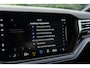 Volkswagen Touareg 3.0 TSI eHybrid 4MOTION R / 5 Jaar fabrieksgarantie/ Puglia/ Standkachel/ Luchtvering/ Adaptive Cruise Control/ Panoramadak/ 340kW (461PK)